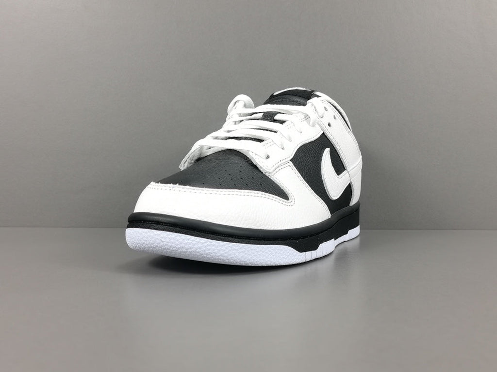 NIKE DUNK x REVERSE PANDA